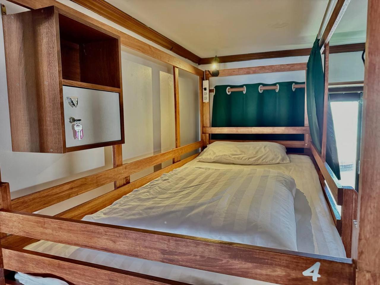 Propaganda Hostel パンガン島 エクステリア 写真