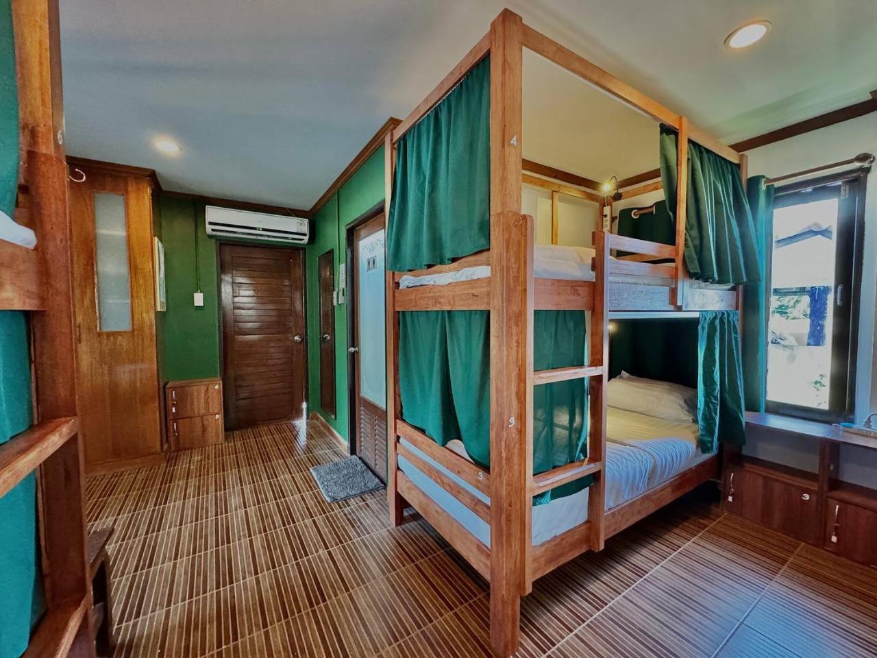 Propaganda Hostel パンガン島 エクステリア 写真